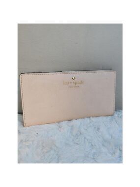 Kate Spade New York Staco Saffiano Leather Large Slum Bifold Blush